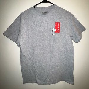 Snoopy t-shirt size medium